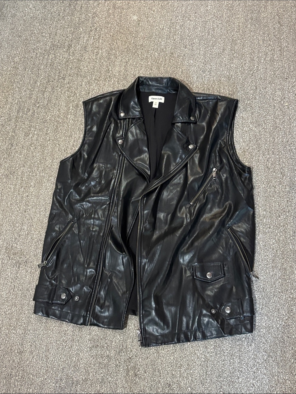 Open Edit/Nordstrom-Black Faux Leather Moto Vest with Zip Pockets-Brand new/tags